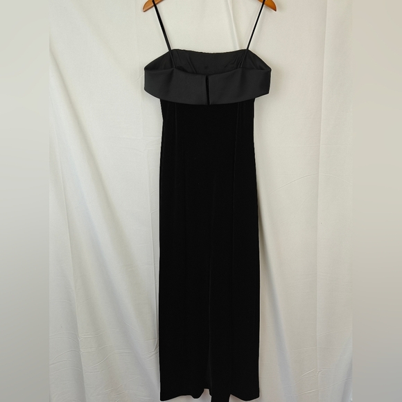 Alex Evenings Vintage Black Velvet Satin Flap Maxi Evening Gown Size 8 - Picture 7 of 11